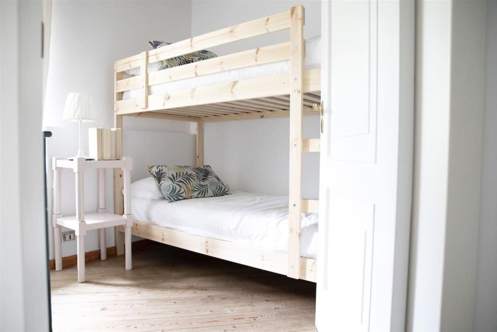 IseoLakeRental - Casa Rododendro Sulzano Bagian luar foto